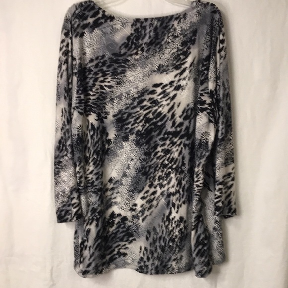 Jm Collection Tunic Top XL Black White Abstract Print Textured fabric EUC - Picture 5 of 9